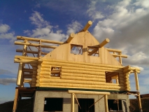 Log home dry-in construction